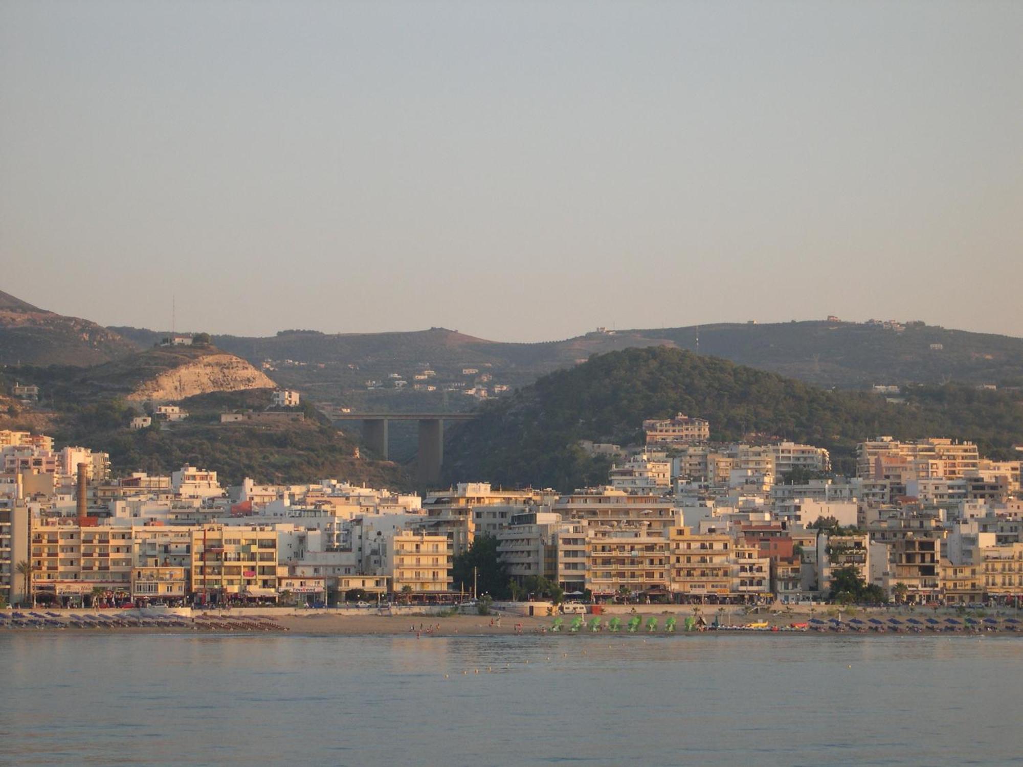 The Sea View Apartments Rethymno Exteriör bild
